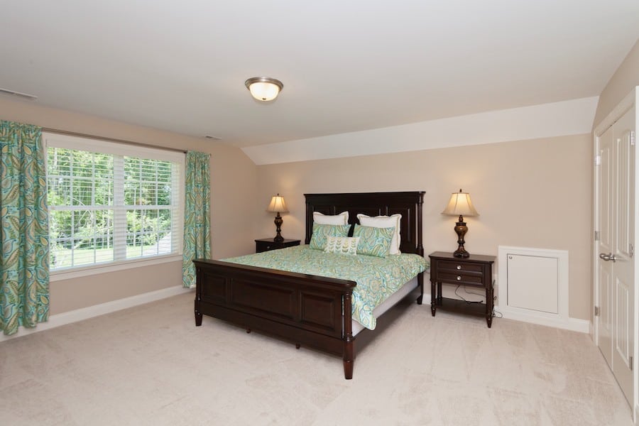 Gibson-model-019_Bonus or Bedroom