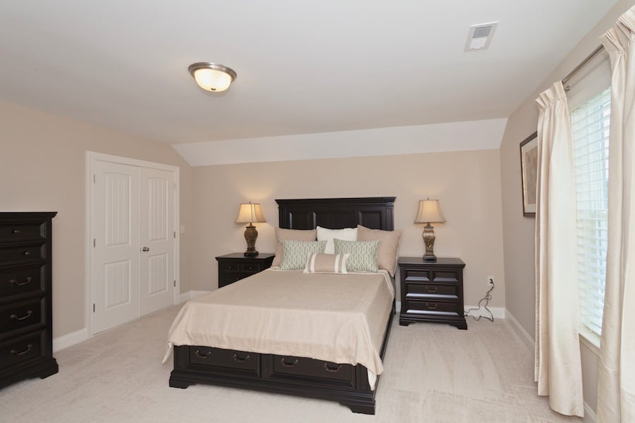 Gibson-model-020_Upstairs Bedroom