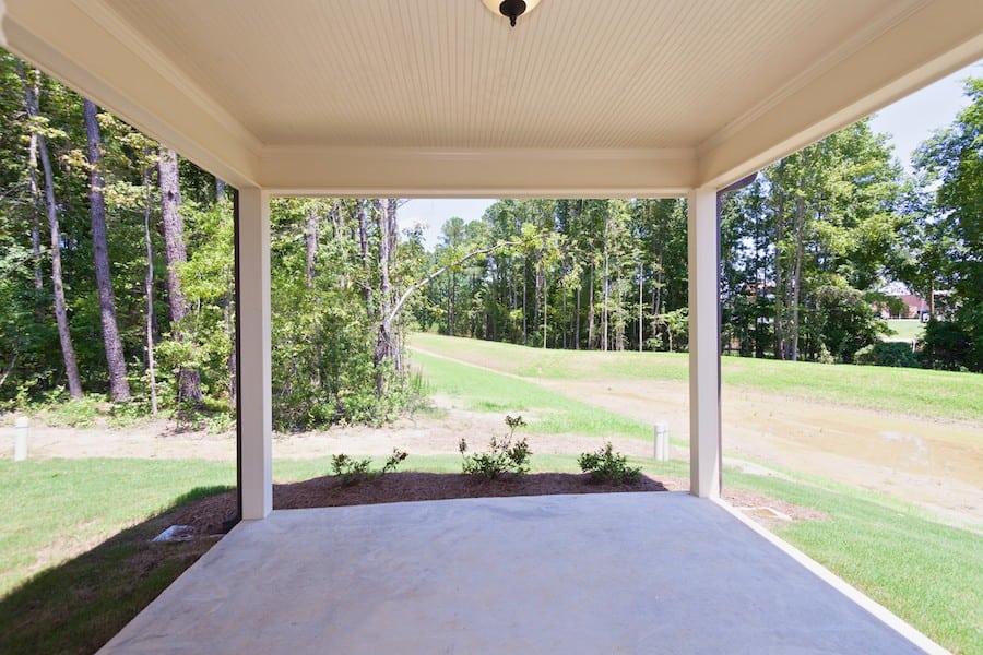 Gibson-model-024_Patio