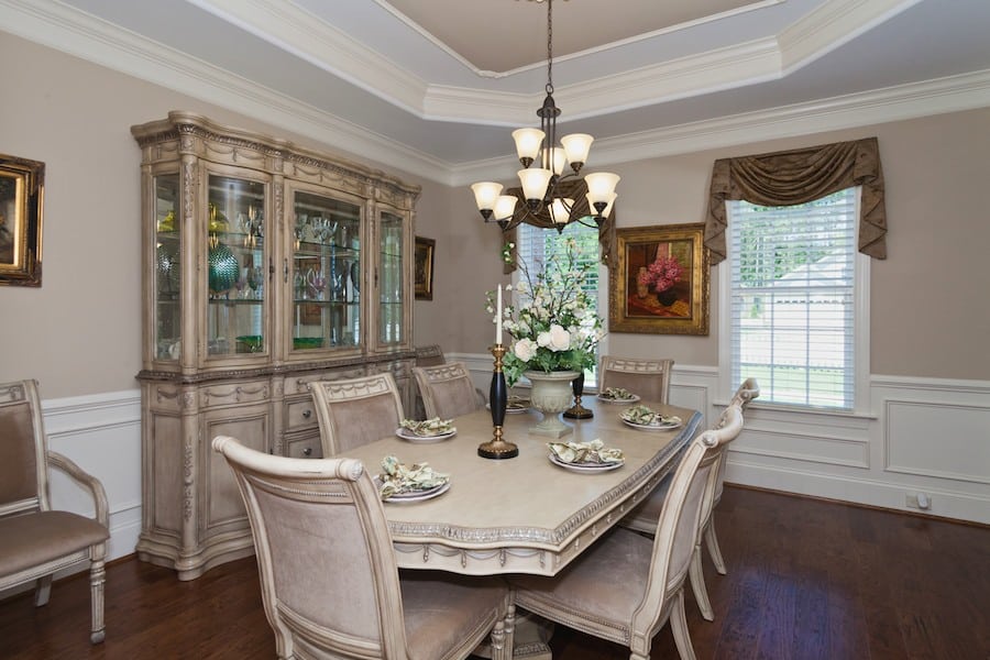 The-Teakwood-005_Formal dining room