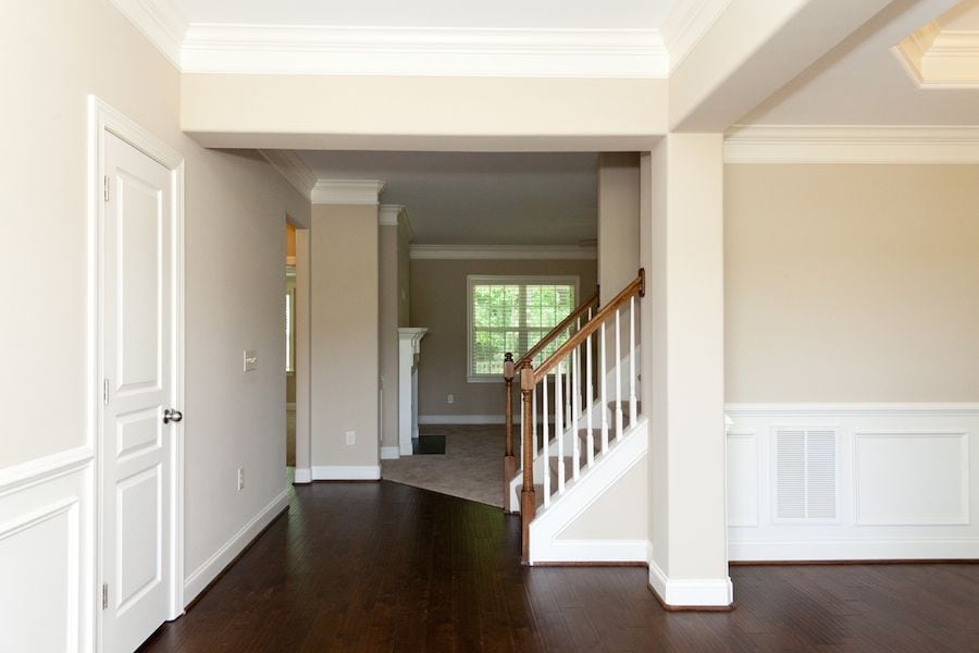 003_Foyer Entry