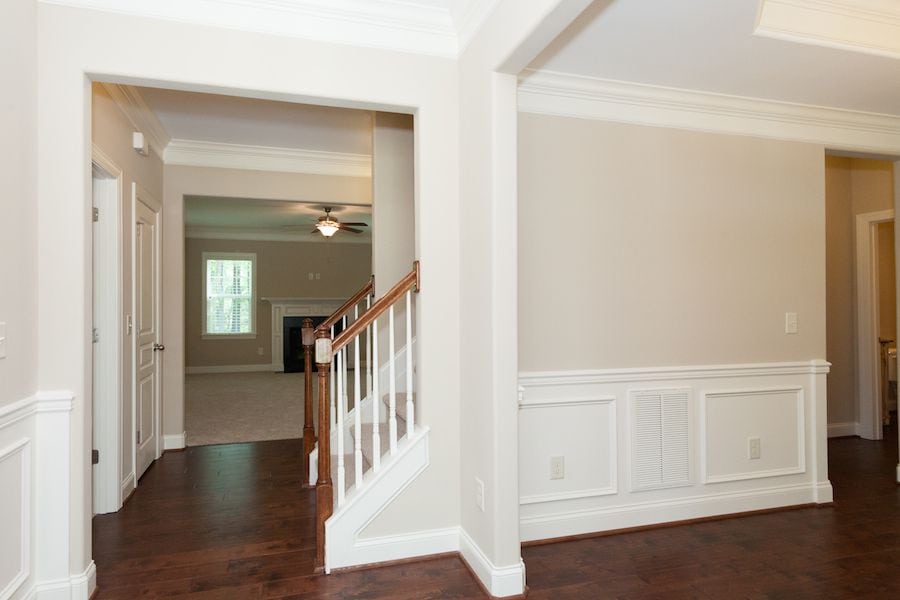 003_Foyer Entry