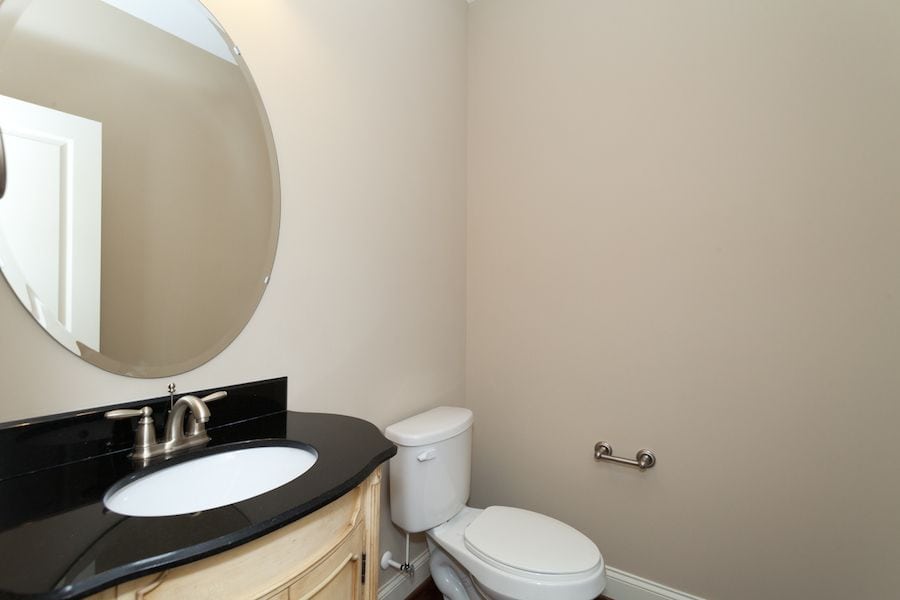 005_Powder Room