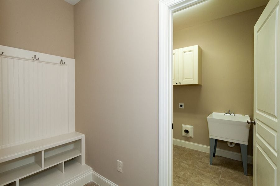 010_Mudroom
