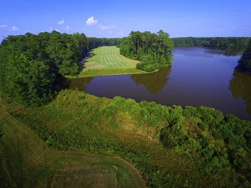 Retiring-in-North-Carolina-Belmont-Lake-Golf-Club