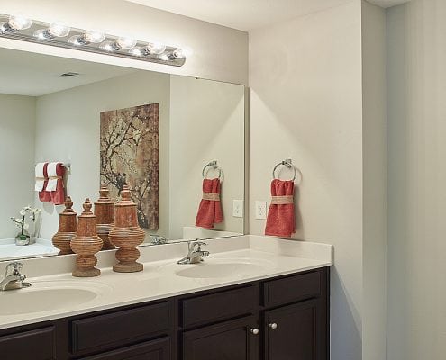 16 1150 Master Bath 1