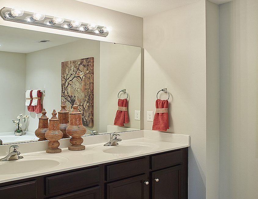 16 1150 Master Bath 1