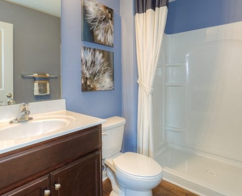 22 1150_INT_BATHROOM2-1