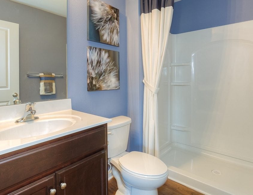 22 1150_INT_BATHROOM2-1