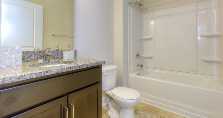 29 1150_INT_BATHROOM2-1