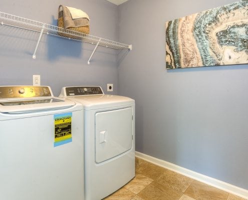 38 1150_INT_LAUNDRY-1