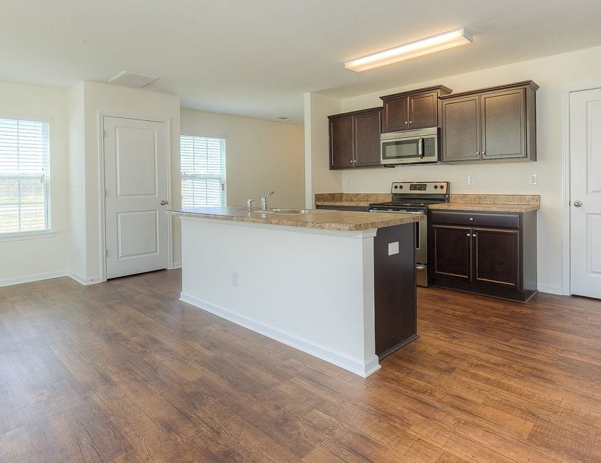 6 1150_INT_KITCHEN-3