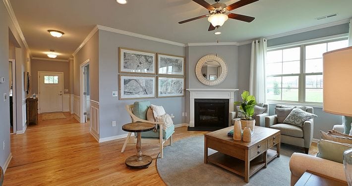 9 1150 Living Room 1