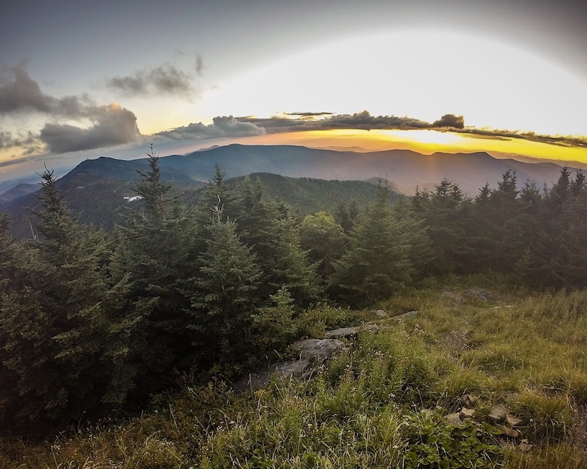 scenic-hikes-in-north-carolina-belmont-lake-preserv
